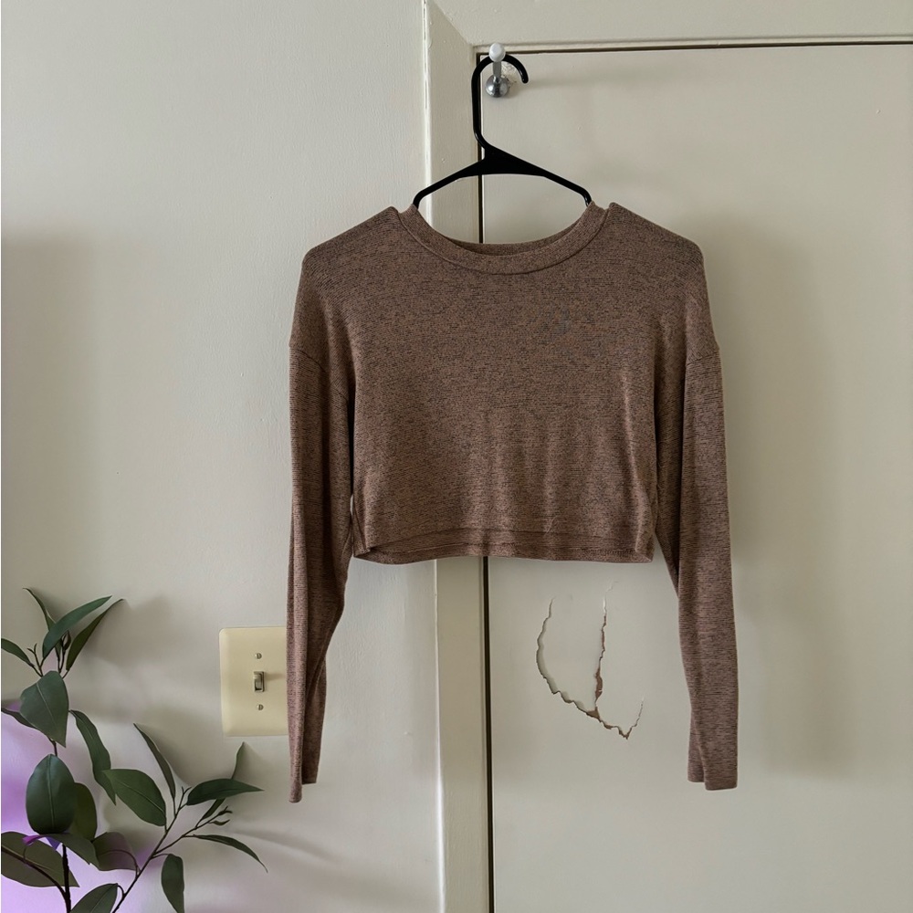 Set - Picture 2 of 3